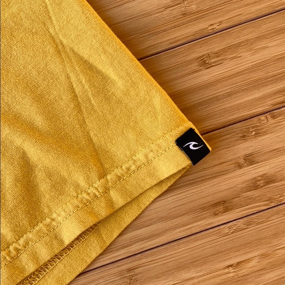 🔷🔹RIP CURL FLORIDA TEE🔹🔷 - Picture 2 of 7